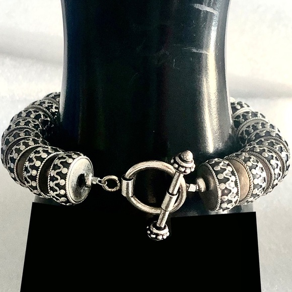 SILPADA Sterling Silver Oversized Oxidized Silver B2BS ROTTEN Toggle Bracelet - Picture 12 of 17